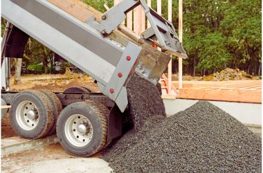 Mulch and gravel delivery in Pepper Pike